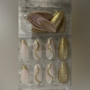 Gold & White Glitter Almond Nail Kit | 24-Piece Press On Nails | New